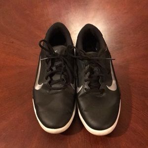 Nike AQ2302-001 Men’s Size 10.5 Golf Shoes good condition.